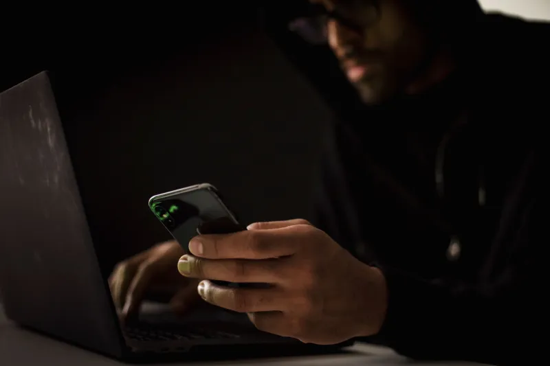 Verified Is Out, Anonymous Is In: How Gen Z Stopped Trusting Influencers and Started Following Strangers