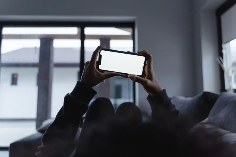 Just Gone: Why Gen Z Stopped Saying Goodbye Before Logging Off Forever